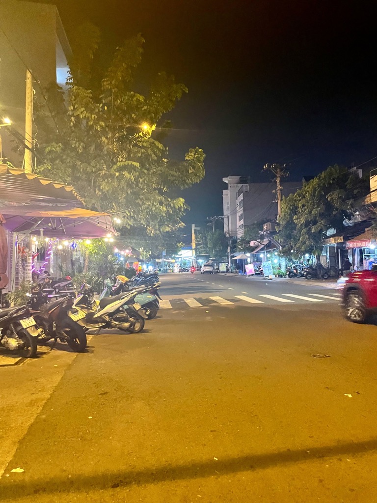 Bán nhà 4 tầng 94m² gần mặt tiền Nguyễn Phúc Chu, Tân Bình