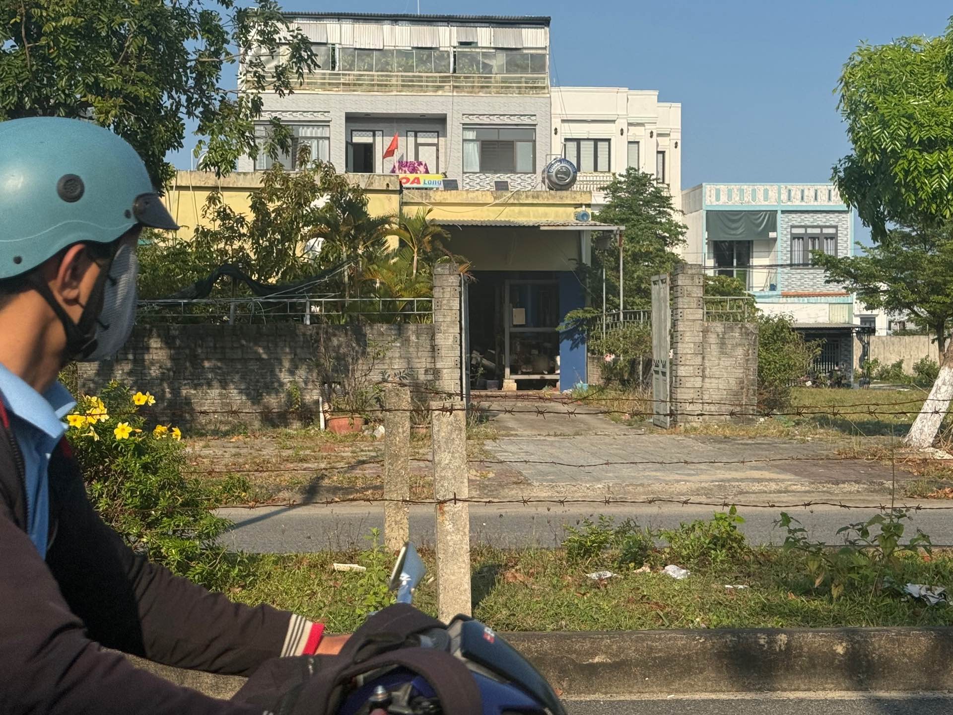 Cơ hội sở hữu đất hai mặt tiền sát biển Điện Ngọc Đà Nẵng giá tốt