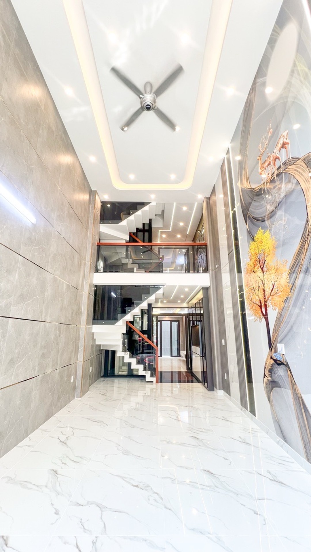 Nhà 5 Tầng Mới Tinh Gần Tô Hiệu, Full Nội Thất Sang Trọng