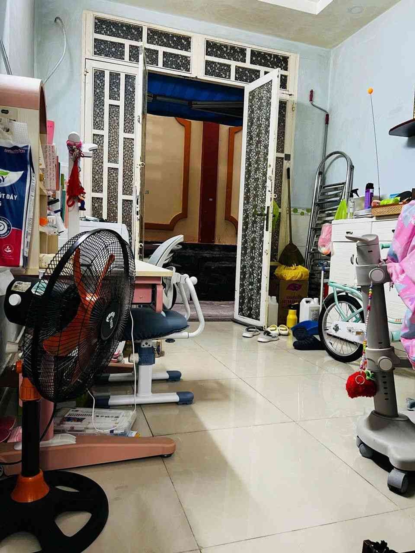 Nhà 2 tầng nhỏ xinh tại Tân Bình giá cực hợp lý