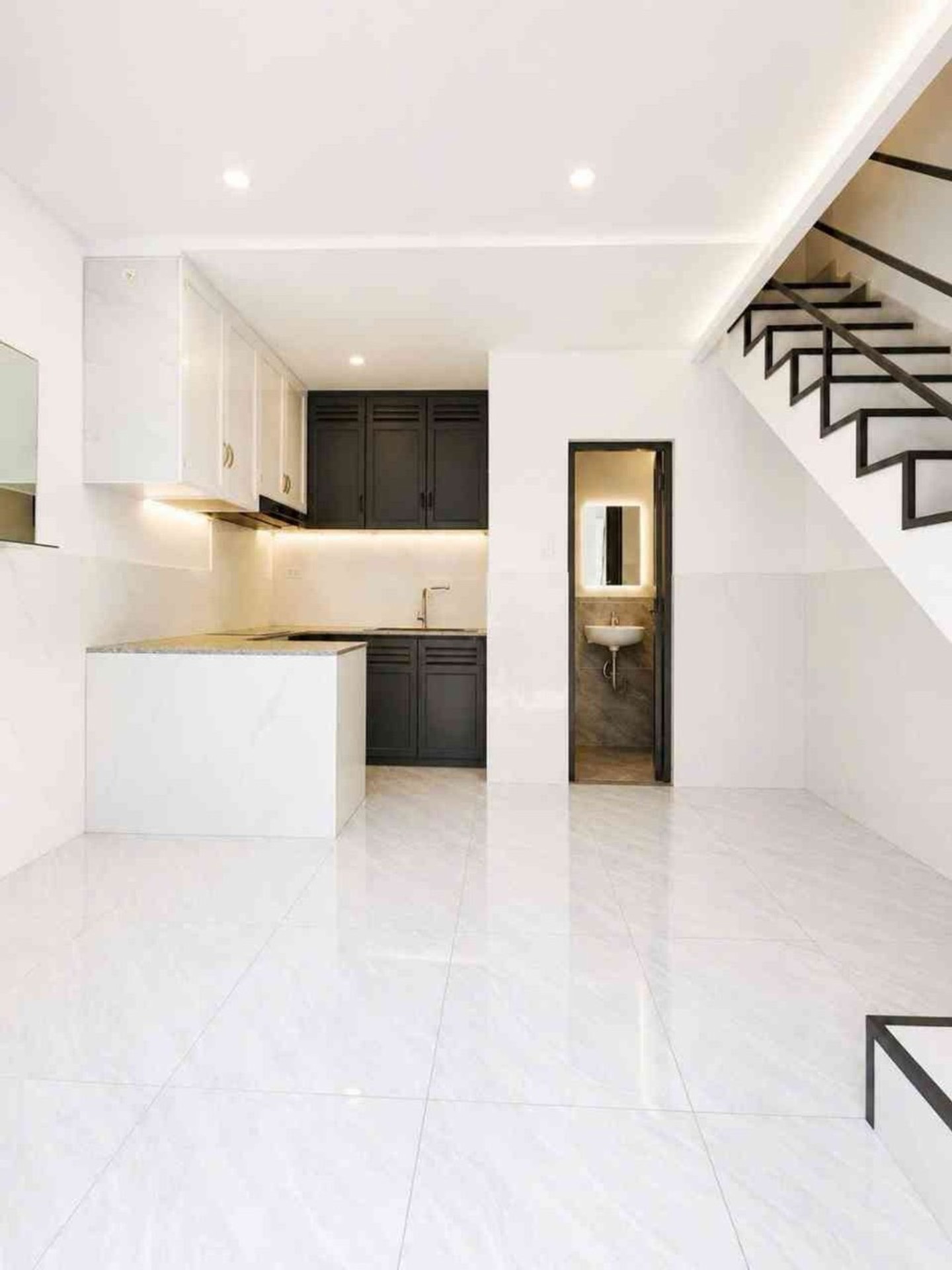 Nhà 3 tầng 17m2 tại Gò Dầu Tân Phú giá 2.75 tỷ, đầy đủ pháp lý