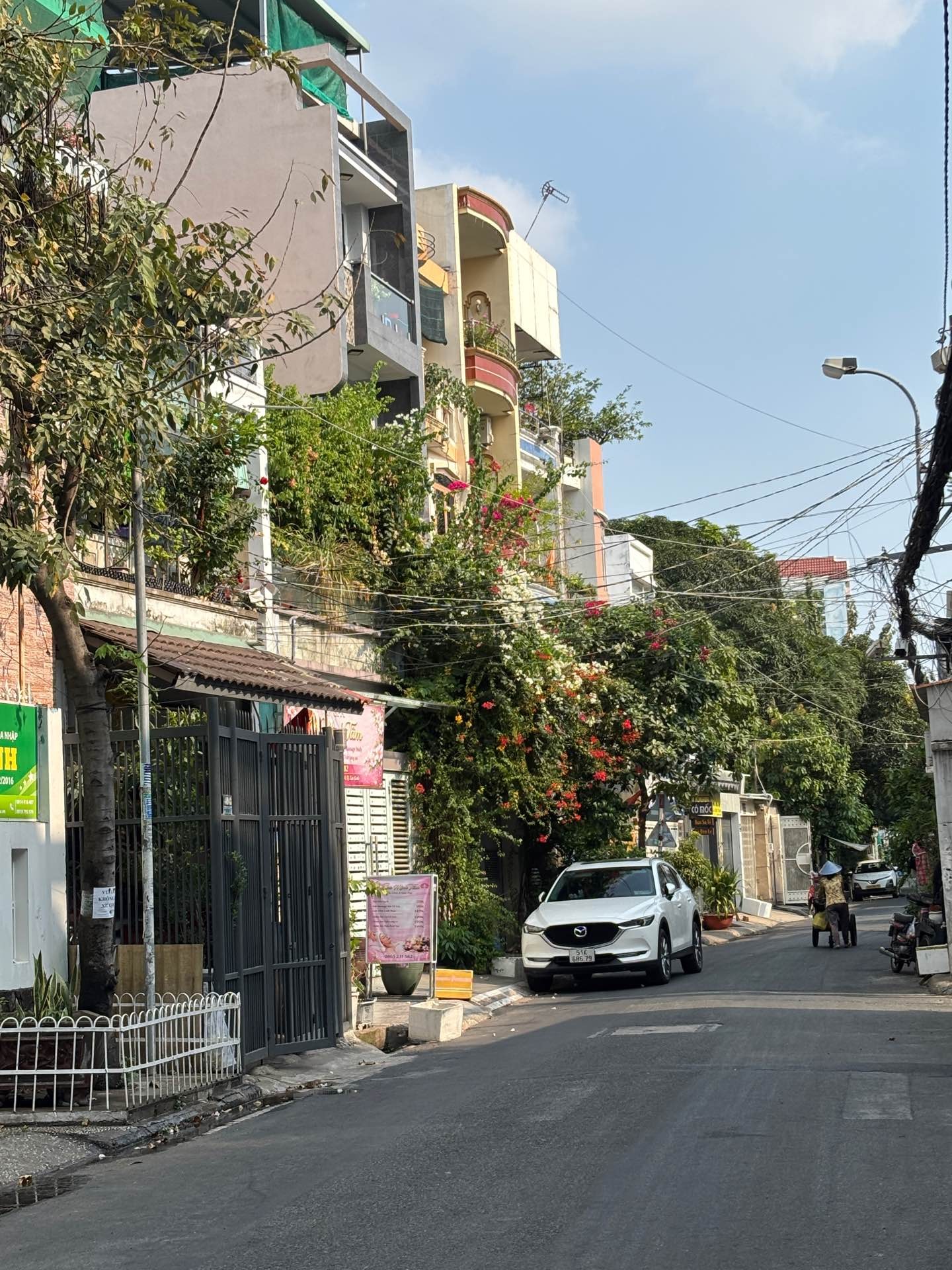 Nhà hẻm xe tải Trường Chinh giảm sâu, hiếm có cho anh em đầu tư