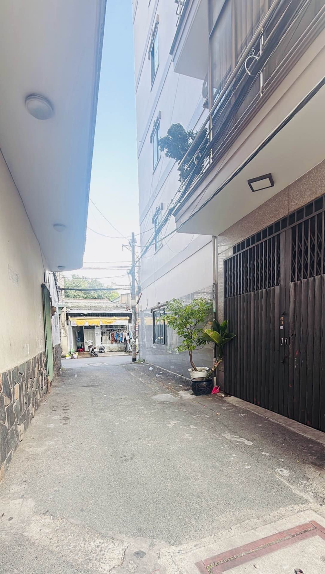 Nhà xưởng hẻm ô tô Trường Chinh giá siêu hời