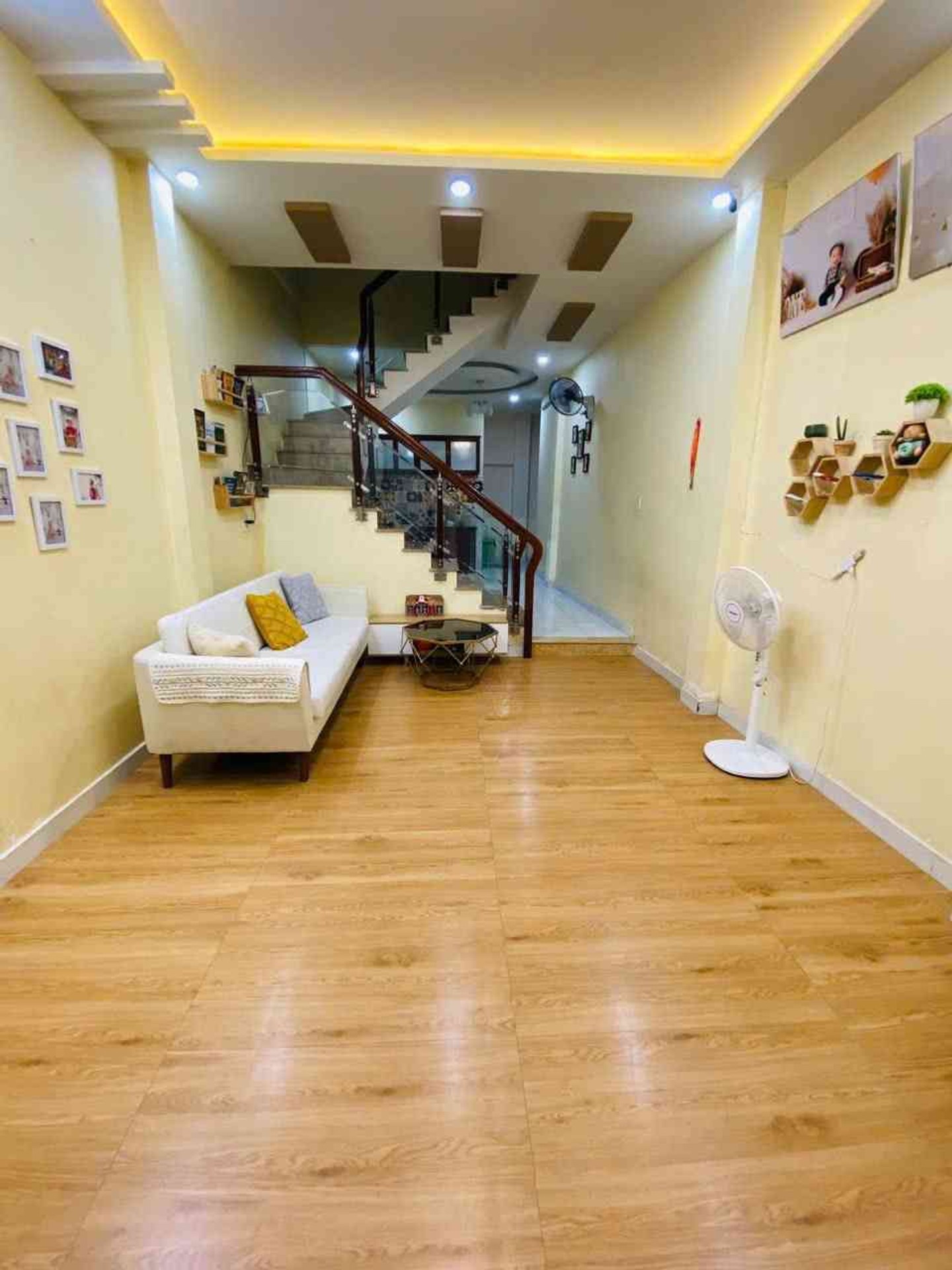 Bán nhà riêng 2 tầng hướng Nam tại Hoàng Diệu, Hải Châu, 93m2, pháp lý rõ ràng 0962273945