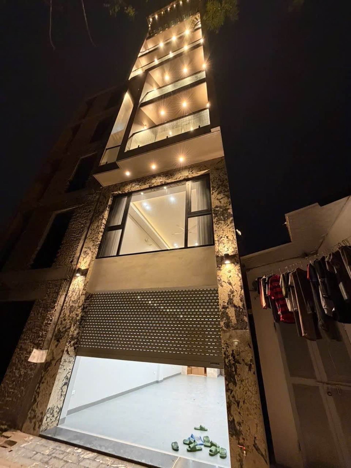 Nhà đẹp vieu công viên xanh mát