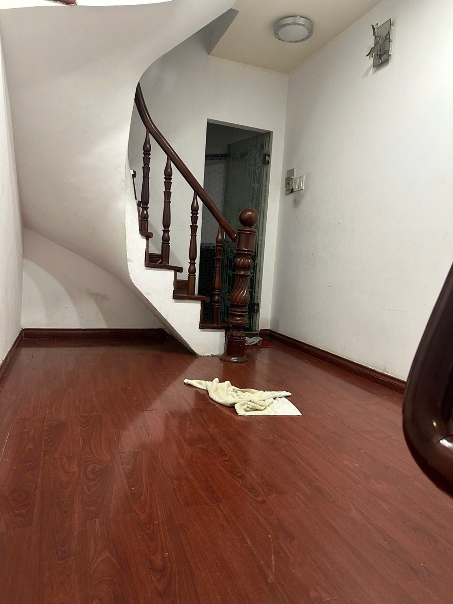 Nhà 4 Tầng Hẻm Xe Hơi CMT8, Chốt Nhanh Giá Hời