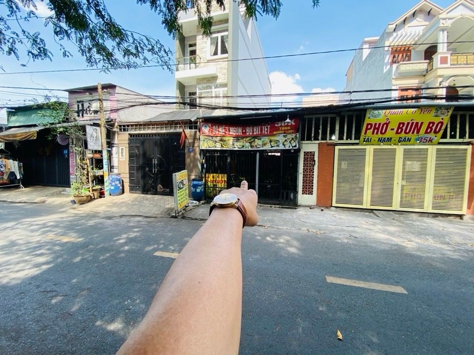 Nhà mặt phố kinh doanh sầm uất ngay Nhà thờ Khiết Tâm