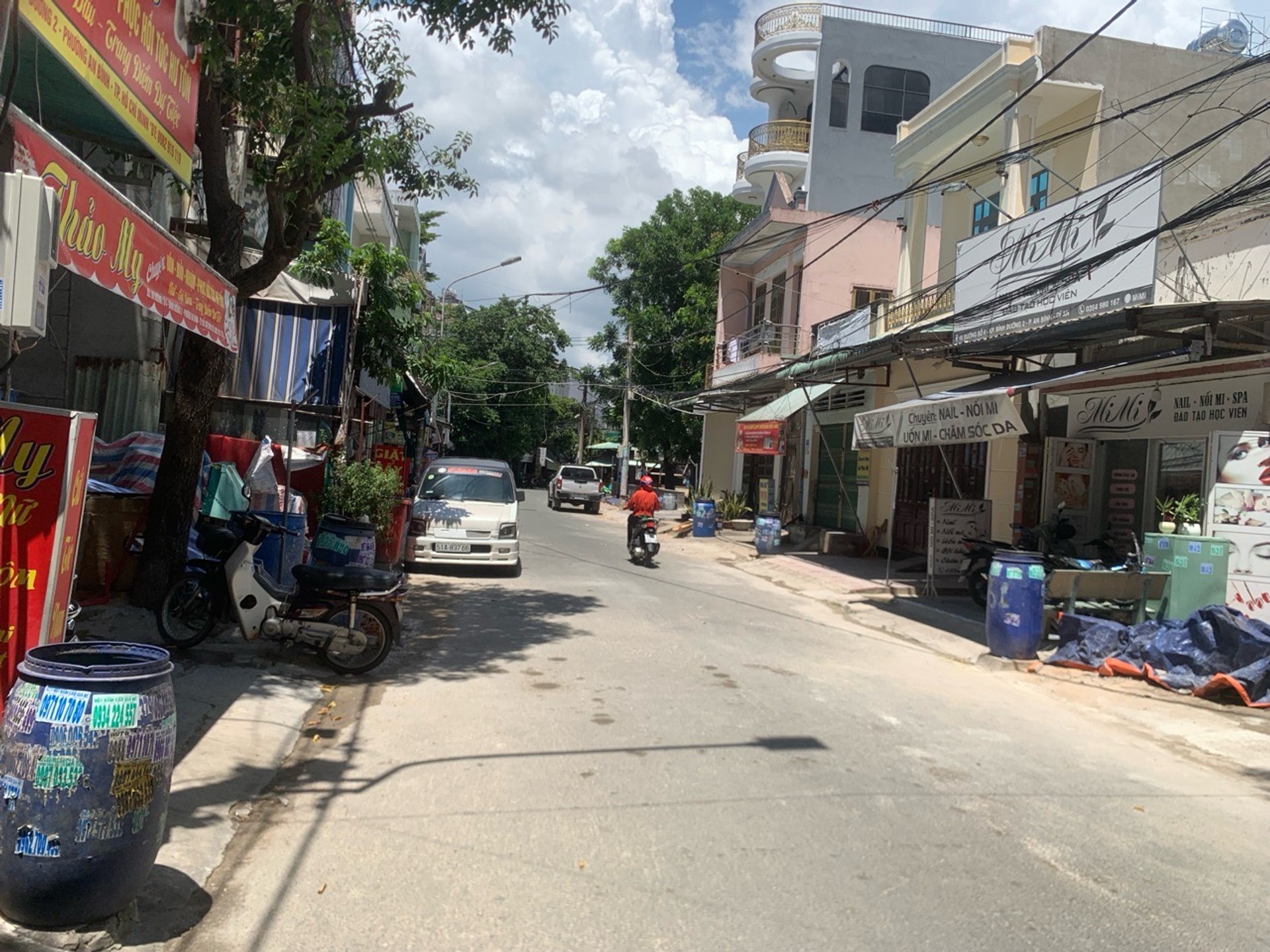mặt tiền đường số 4 KDC Bình Đường 2 , An Bình Dĩ An , khu phân lộ ngay chợ đêm việt lập ,