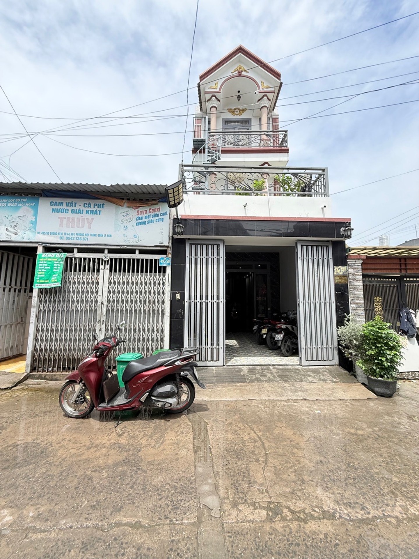 Bán nhà riêng 3 tầng hẻm xe hơi gần Hiệp Thành City Quận 12