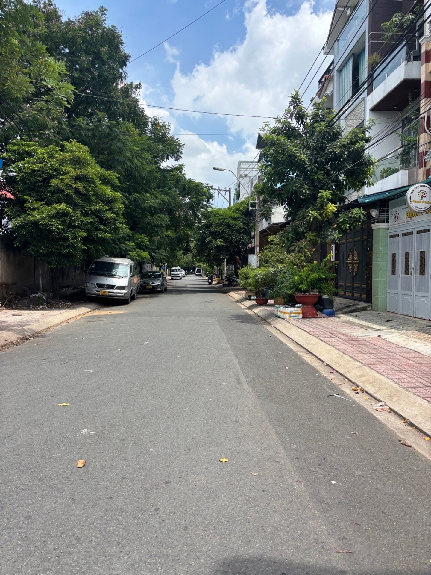 Nhà Mặt Tiền Phan Anh, Oto Đậu Cửa, Đầu Tư Sinh Lời