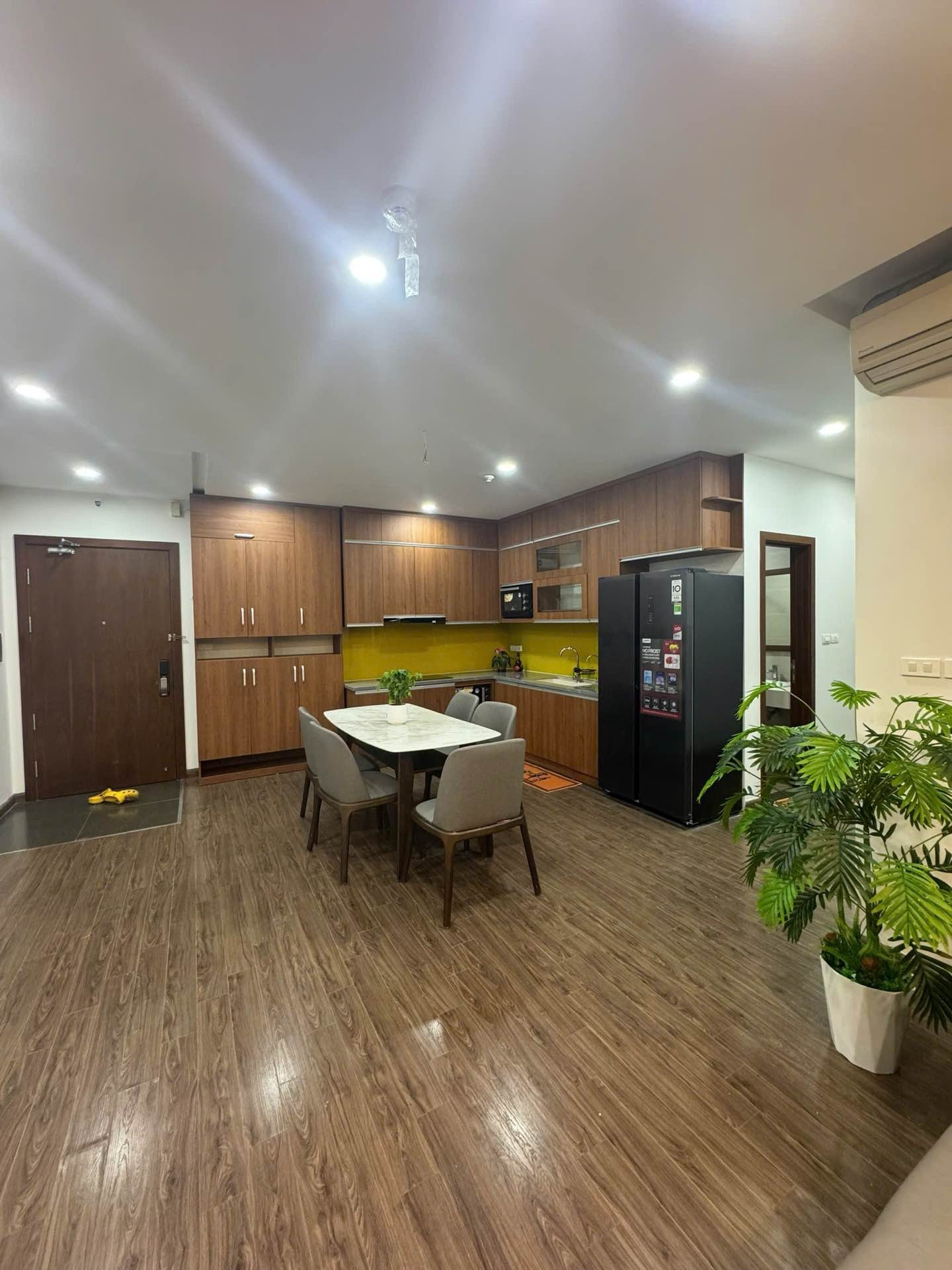 Bán căn hộ chung cư 3 phòng ngủ tại Đại Từ, diện tích 102m², giá tốt