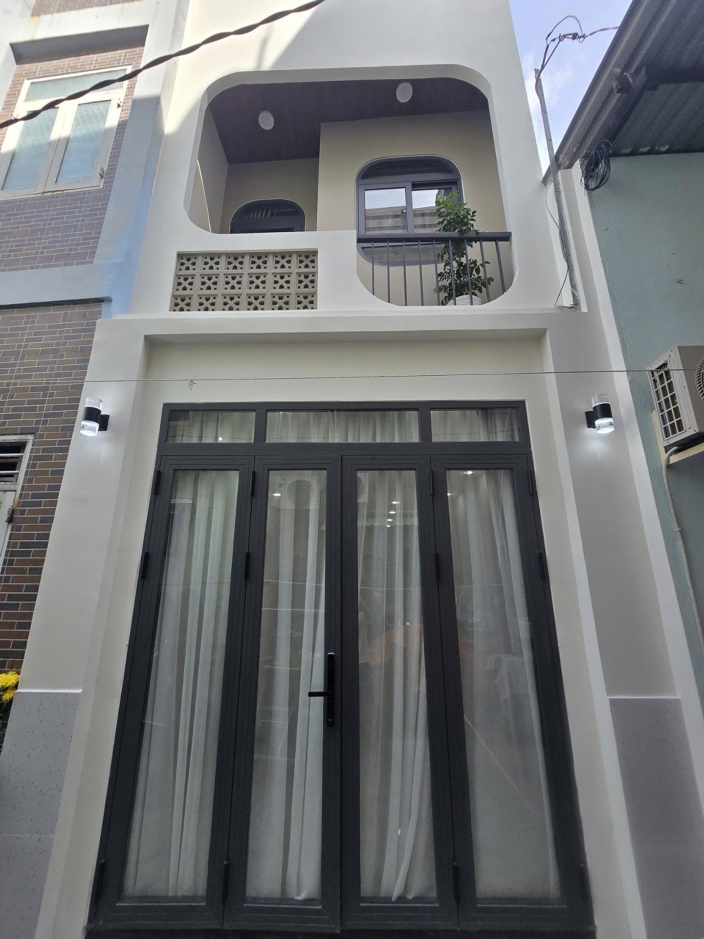 Nhà 3PN siêu xinh khu Âu Cơ - sẵn vào ở ngay!