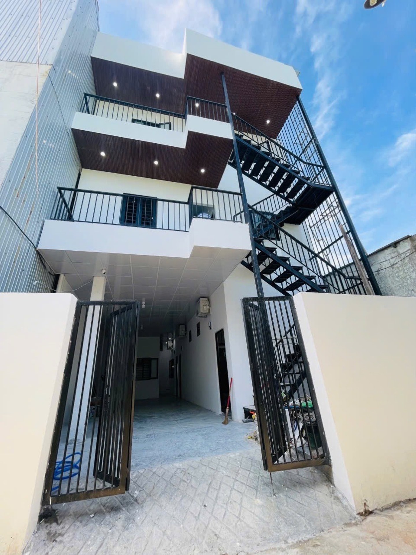 Bán dãy căn hộ trọ Nguyễn Lương Bằng, Liên Chiểu, Đà Nẵng – 117.2m2, thu nhập ổn định