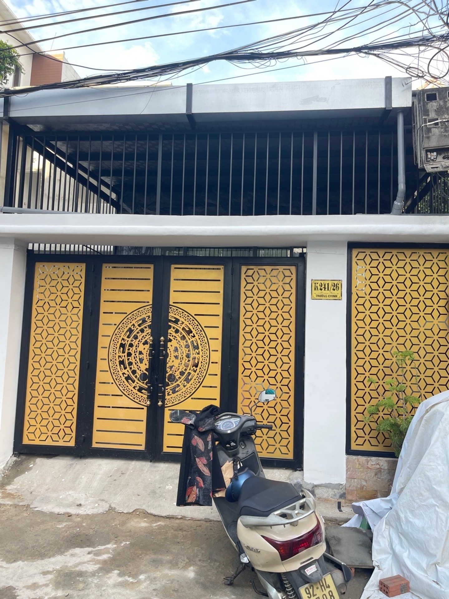 Nhà kiệt ô tô Trường Chinh giá tốt, rộng 132m², thu nhập ổn định cần bán gấp