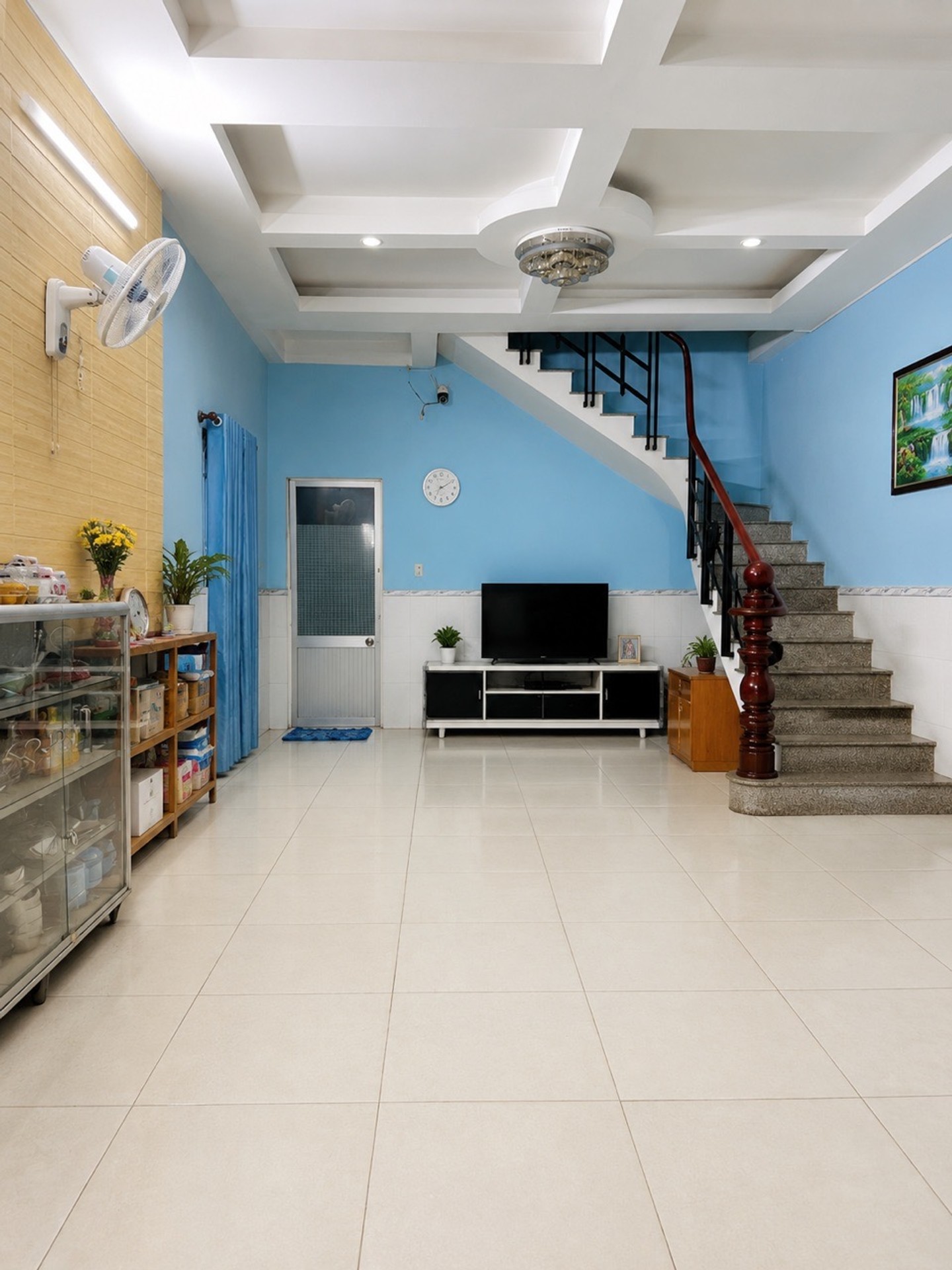 Nhà 2 mặt tiền hẻm Huỳnh Tấn Phát giá sốc