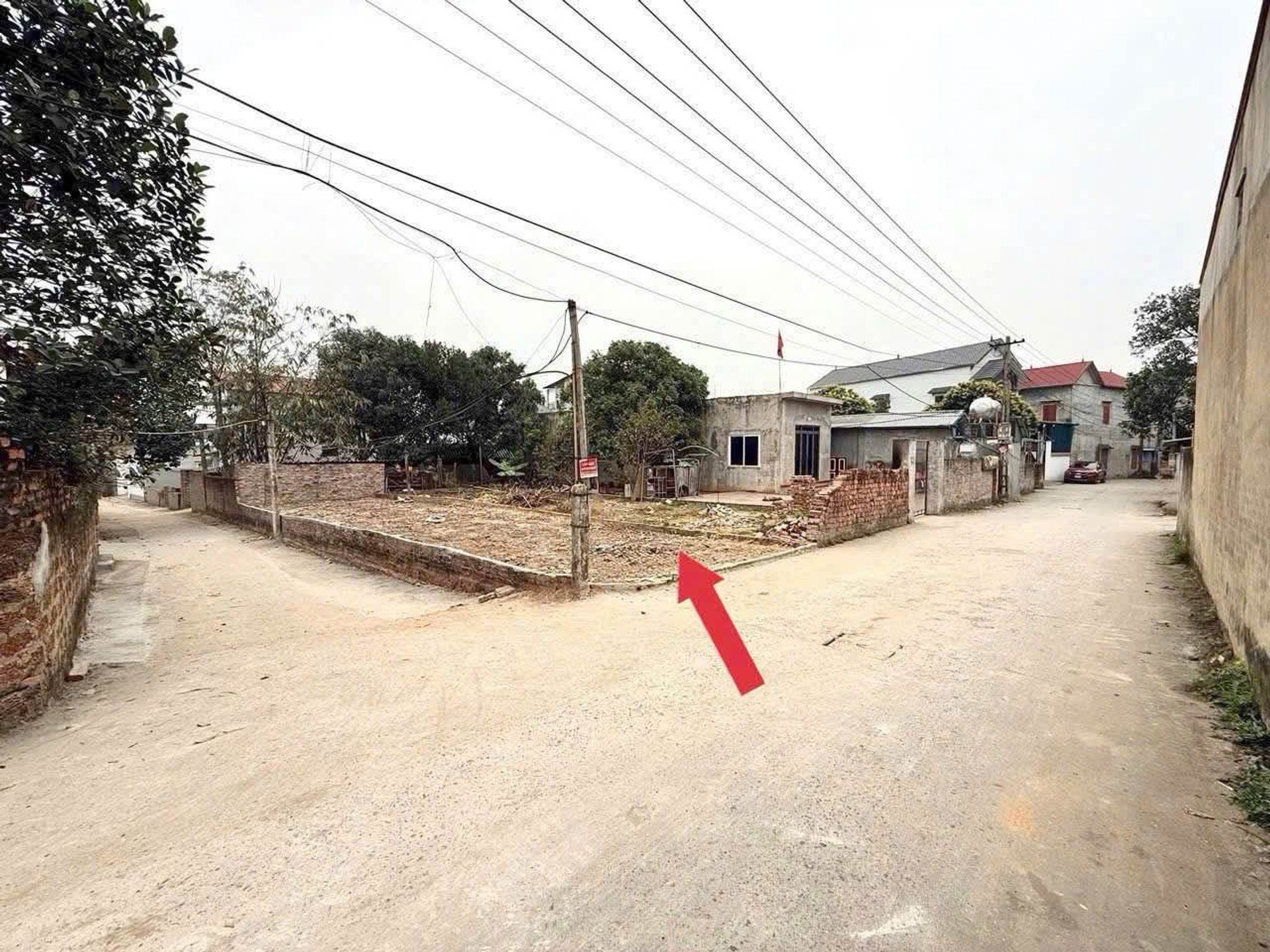 Bán đất lô góc 100m² tại khu vực quận, mặt tiền 5m, pháp lý đầy đủ