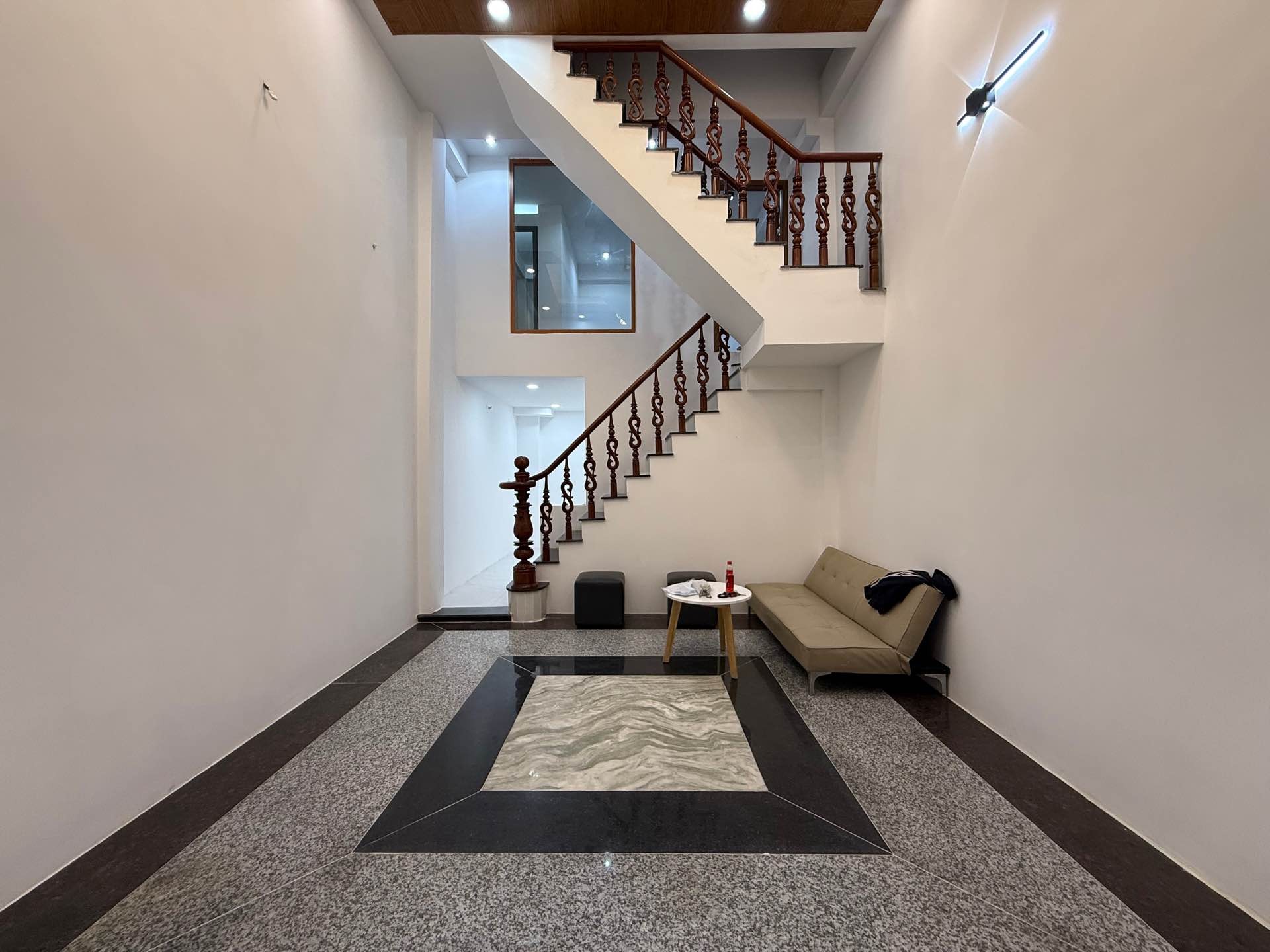 Nhà đẹp 4 tầng, hẻm ô tô tải, giá hời tại Binh Tân ,sat Tân kỳ Tân quý