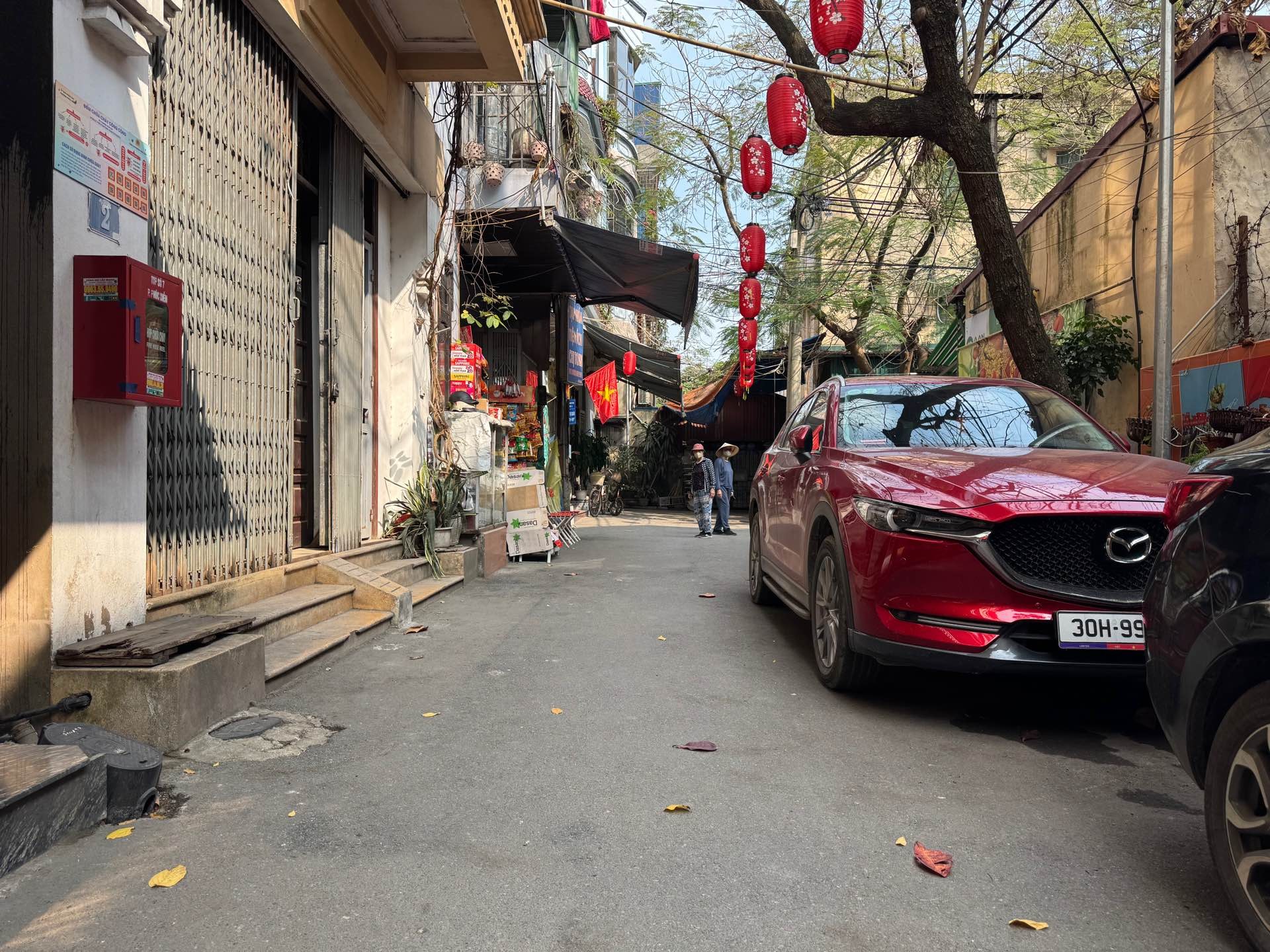 Nhà phân lô cán bộ Cầu Diễn, ô tô tránh, siêu giá trị nổi bật. 40m2, Dân xây kiên cố.