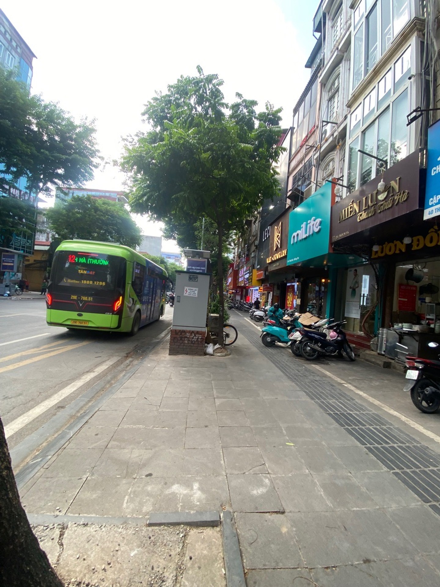 Nhà mặt phố Thái Hà sầm uất, 7 tầng thang máy, tiện kinh doanh và ở ngay