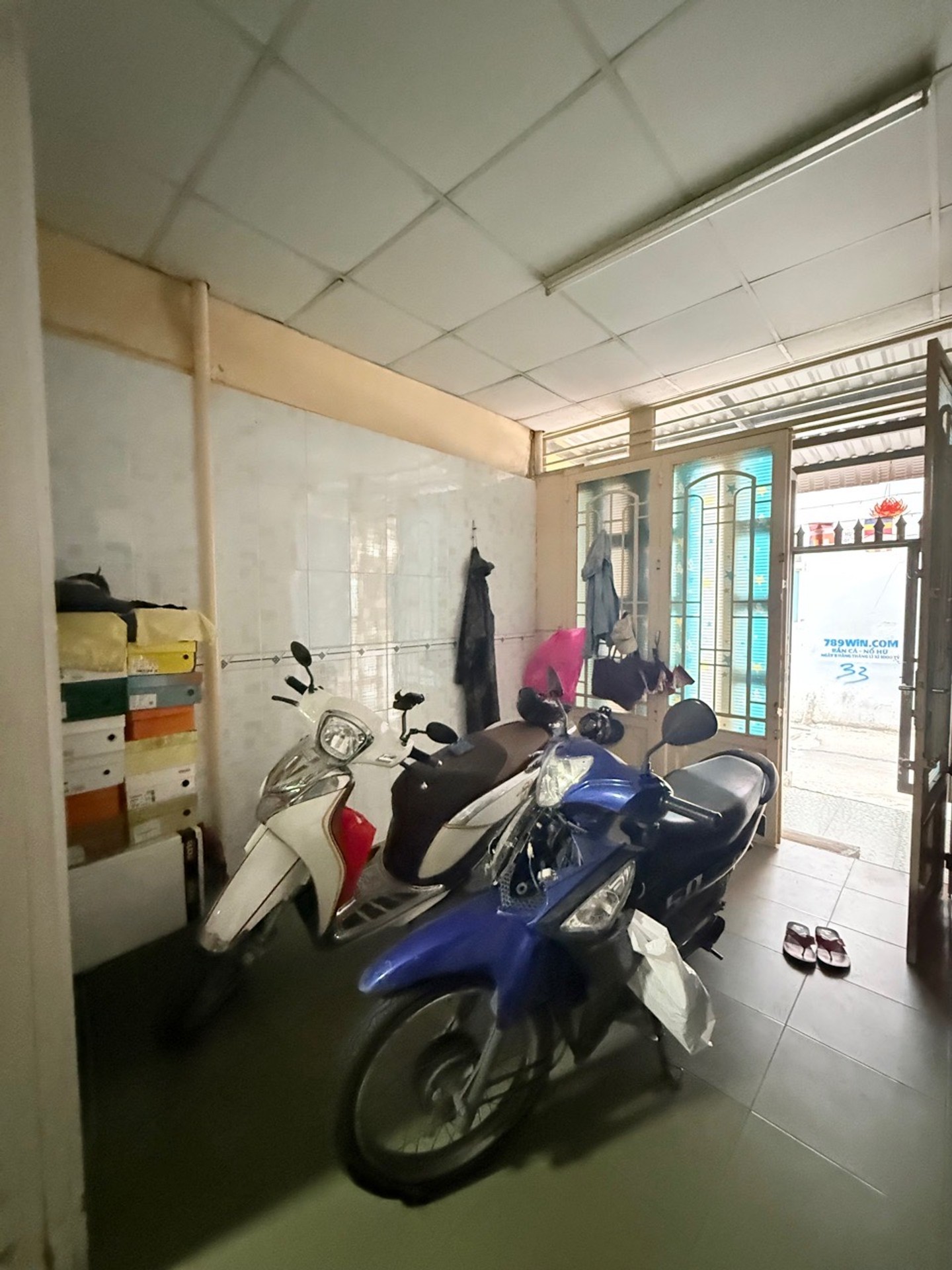 Nhà 4 tầng rộng rãi, hẻm ô tô Tân Sơn hấp dẫn