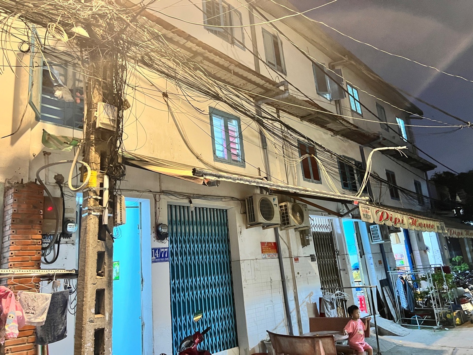 Bán nhà căn hộ dịch vụ trung tâm Tân Phú 227m2, 30 phòng cho thuê