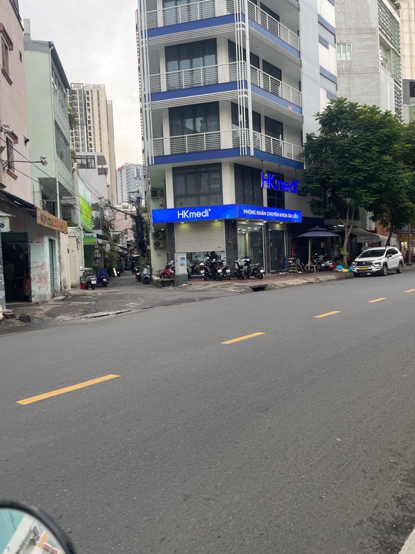Nhà đẹp trung tâm Quận 10, kinh doanh đỉnh, giá tốt
