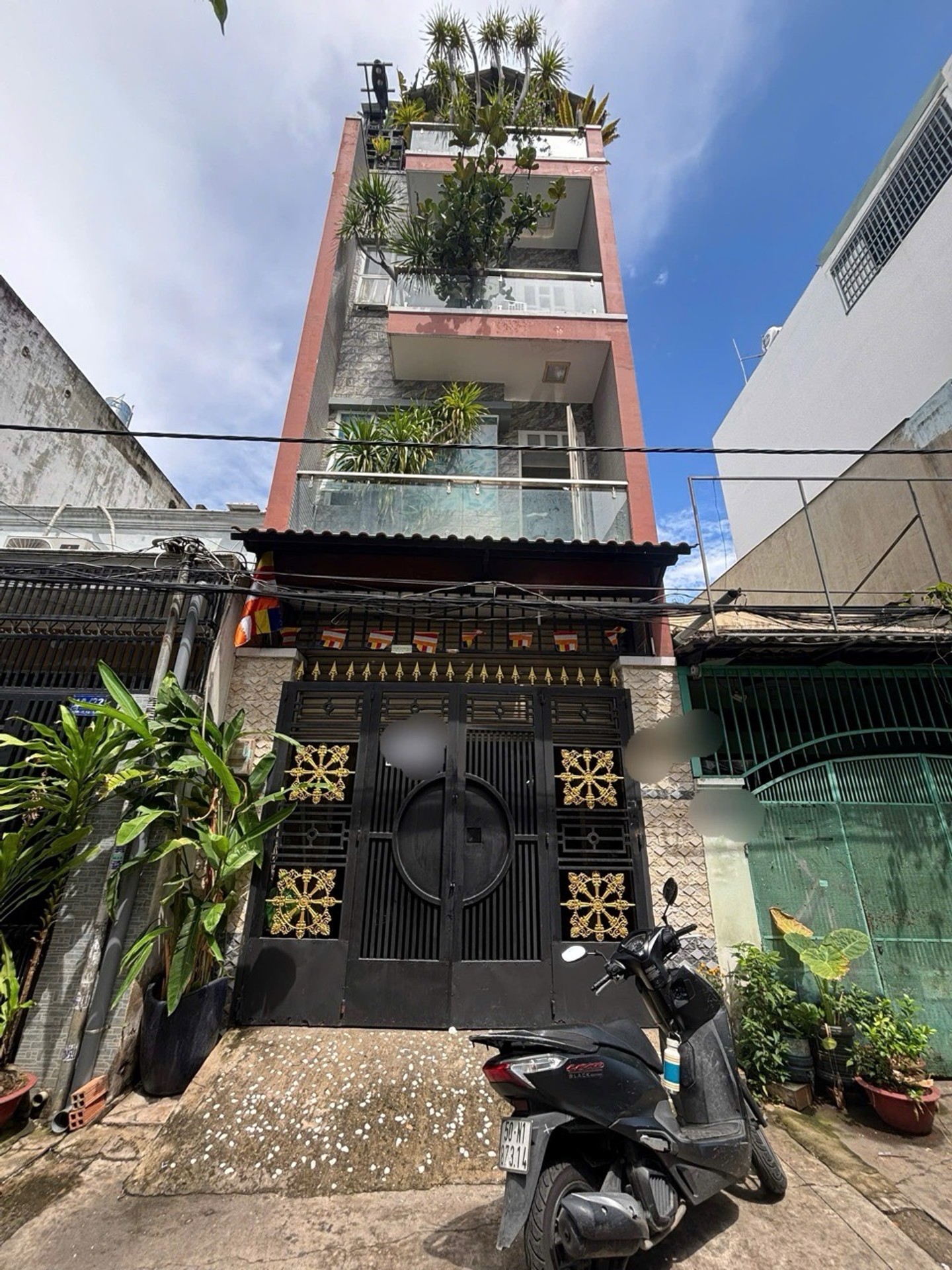 Nhà ngay đường 18B( Gò Xoài) hẻm thông 8m khu cao tầng,dân trí,Nhà không lộ giới chính chủ xây tâm