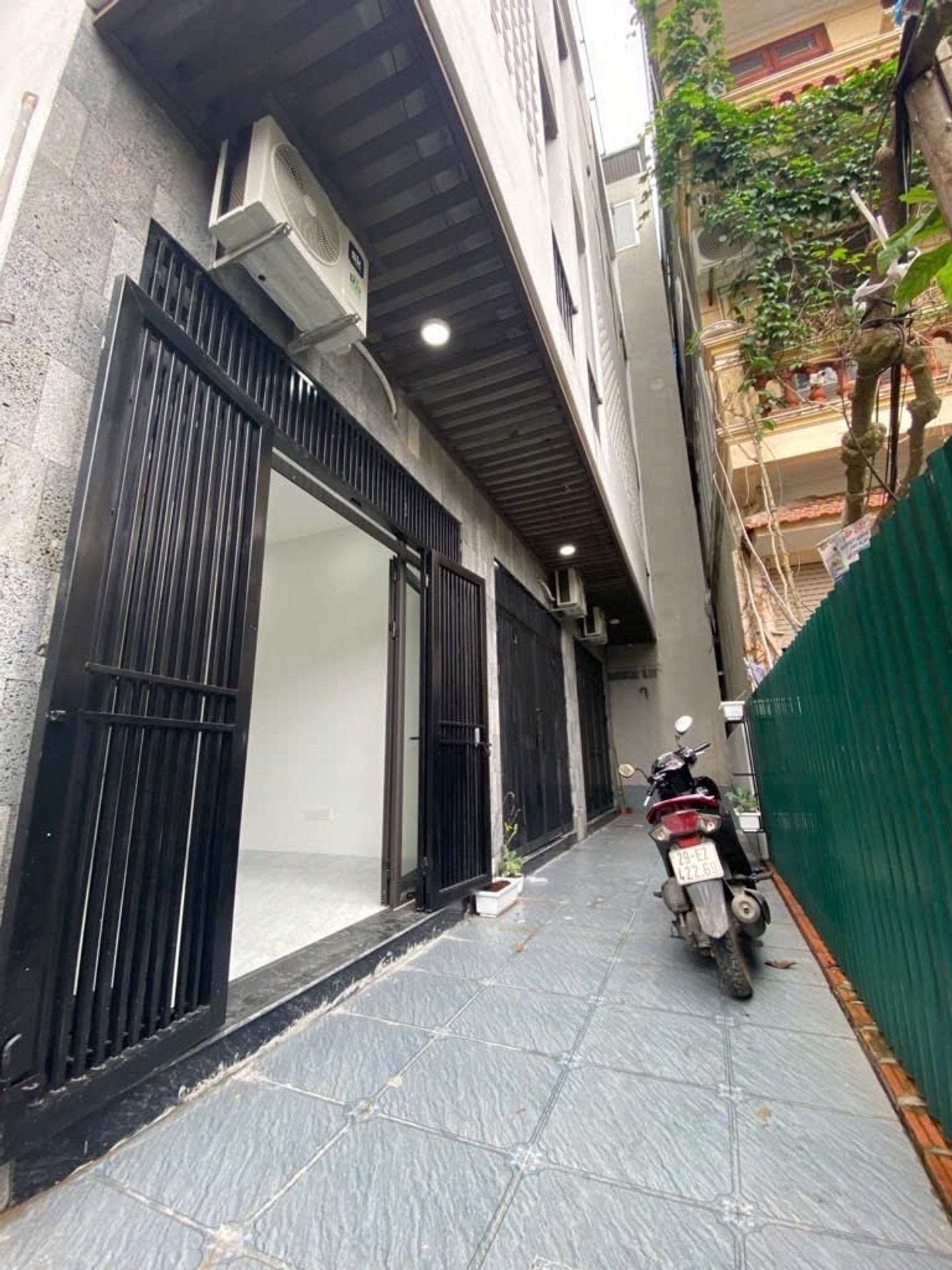 Bán nhà 5 tầng, 30m2 tại Ngọc Thụy, Long Biên, gần ô tô, pháp lý rõ ràng