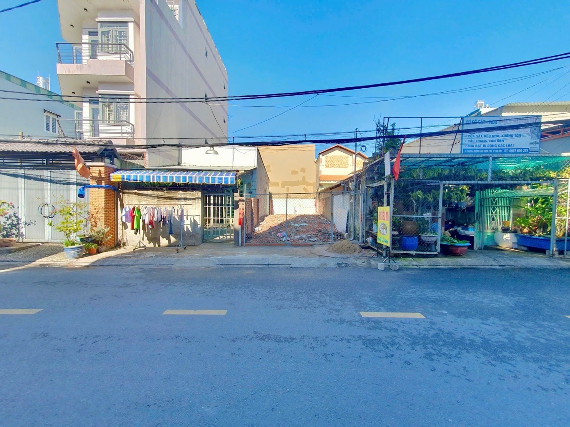 Đất mặt tiền đường số 8 cạnh cây xăng, sát đường Lê Văn Việt phường Tăng Nhơn Phú mới , Tp, Hồ Chí