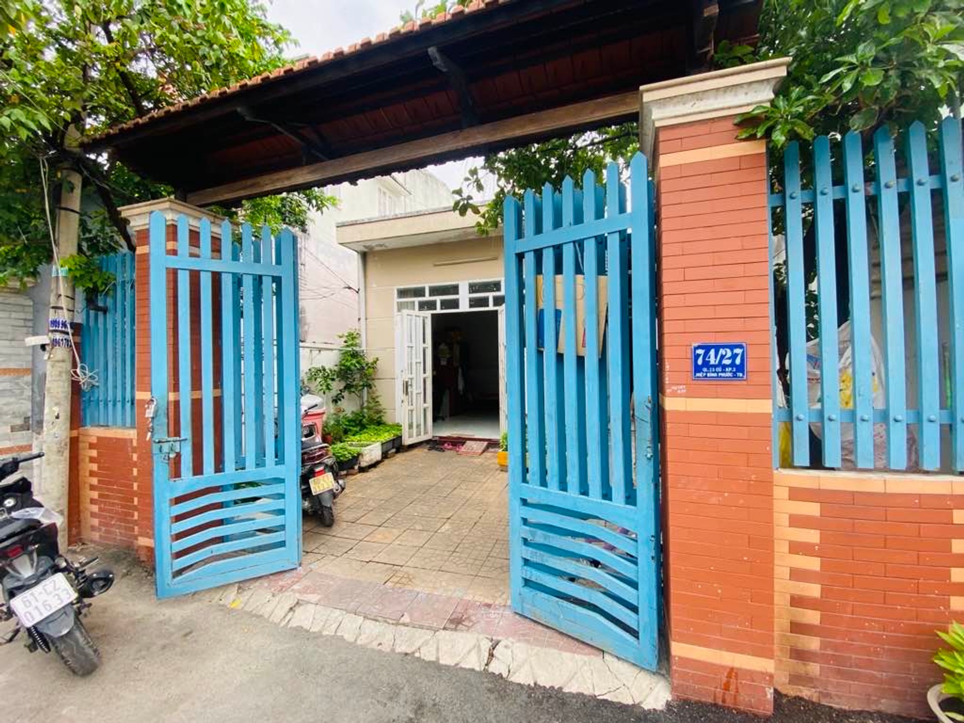 Nhà Lô Góc 2 Mặt Tiền Hiệp Bình Phước - Giá Tốt