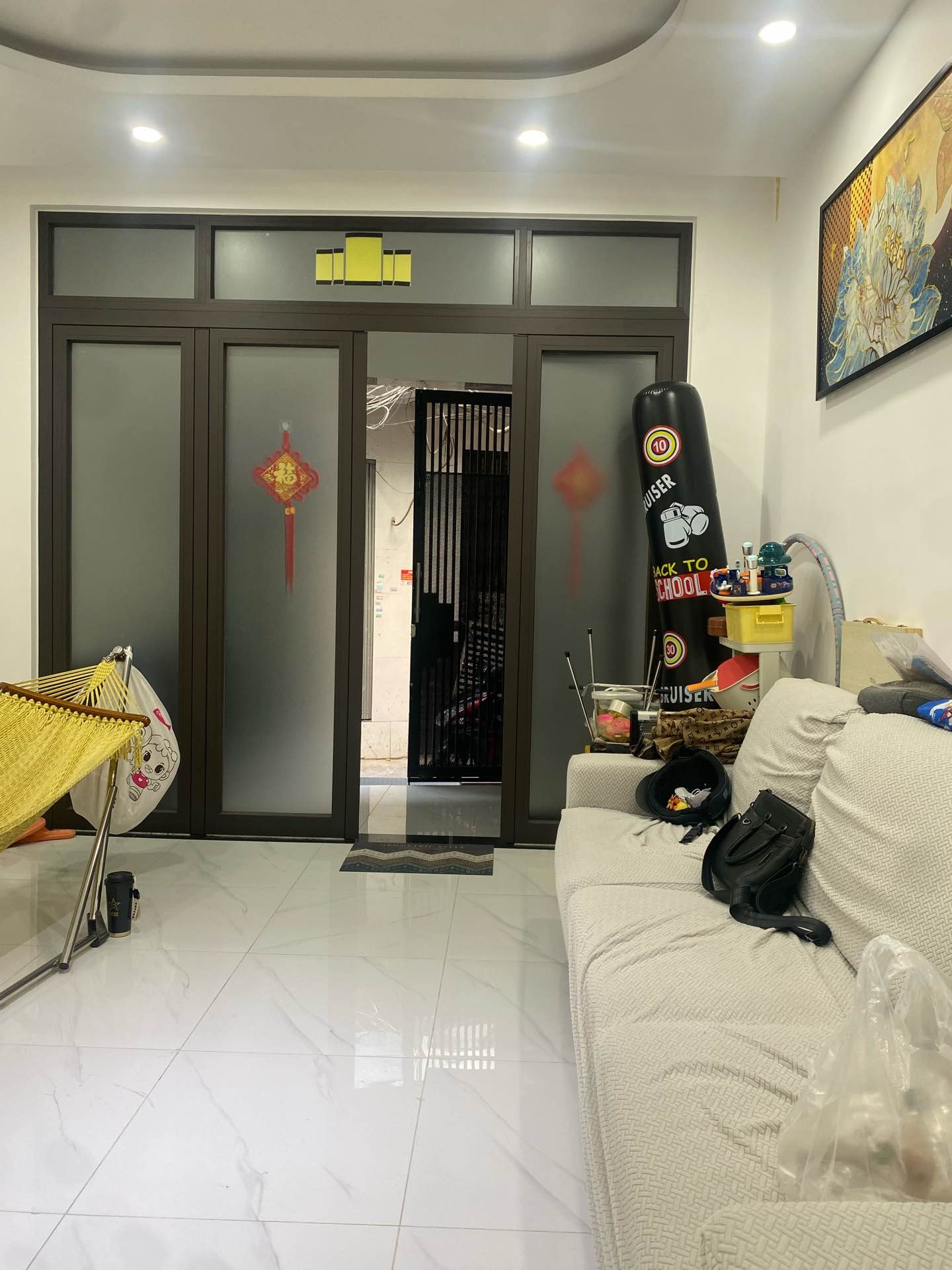 Cơ hội sở hữu nhà 3 tầng rộng rãi tại Tạ Quang Bửu với giá không thể tốt hơn