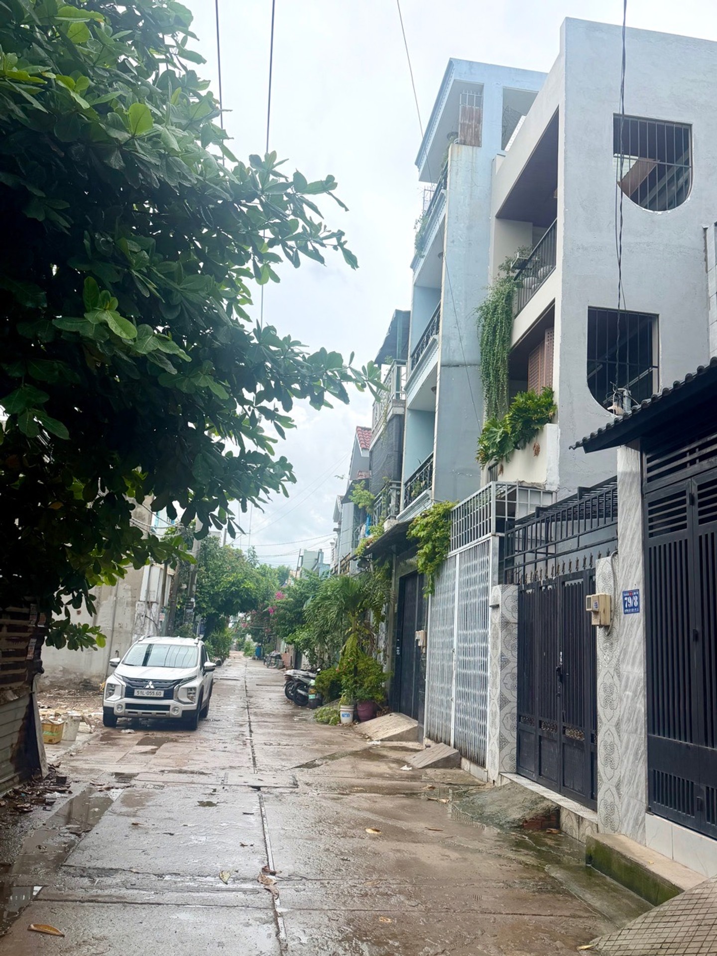 Bán nhà 4 tầng 63m2 có gara xe hơi, pháp lý chuẩn tại Cây Cám