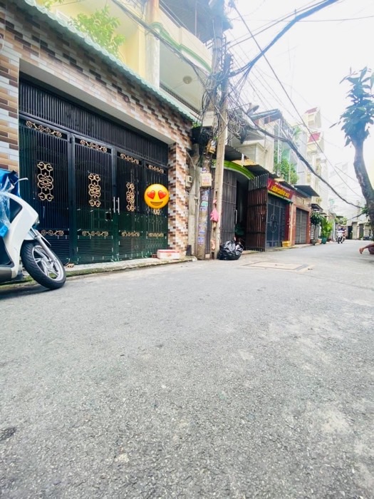 Nhà 2 tầng 3 phòng ngủ hẻm xe tải xã Phạm Văn Bạch