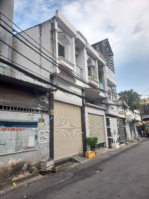 MTKD 37m2, 3 tầng, 3 phòng ngủ, giá 5,8 tỷ