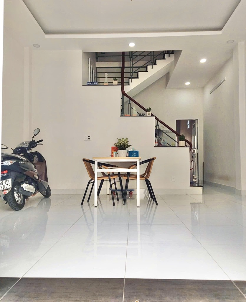 Bán nhà riêng 2 tầng 76m2 tại phường 15 Tân Bình giá 5.99 tỷ