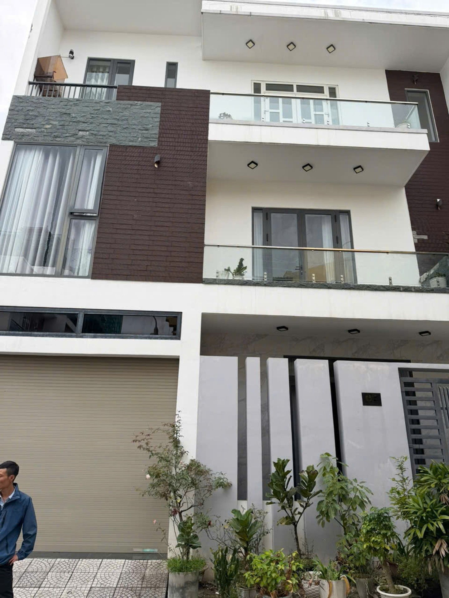 Nhà mặt tiền An Thượng 18 gần biển - Không gian sống lý tưởng