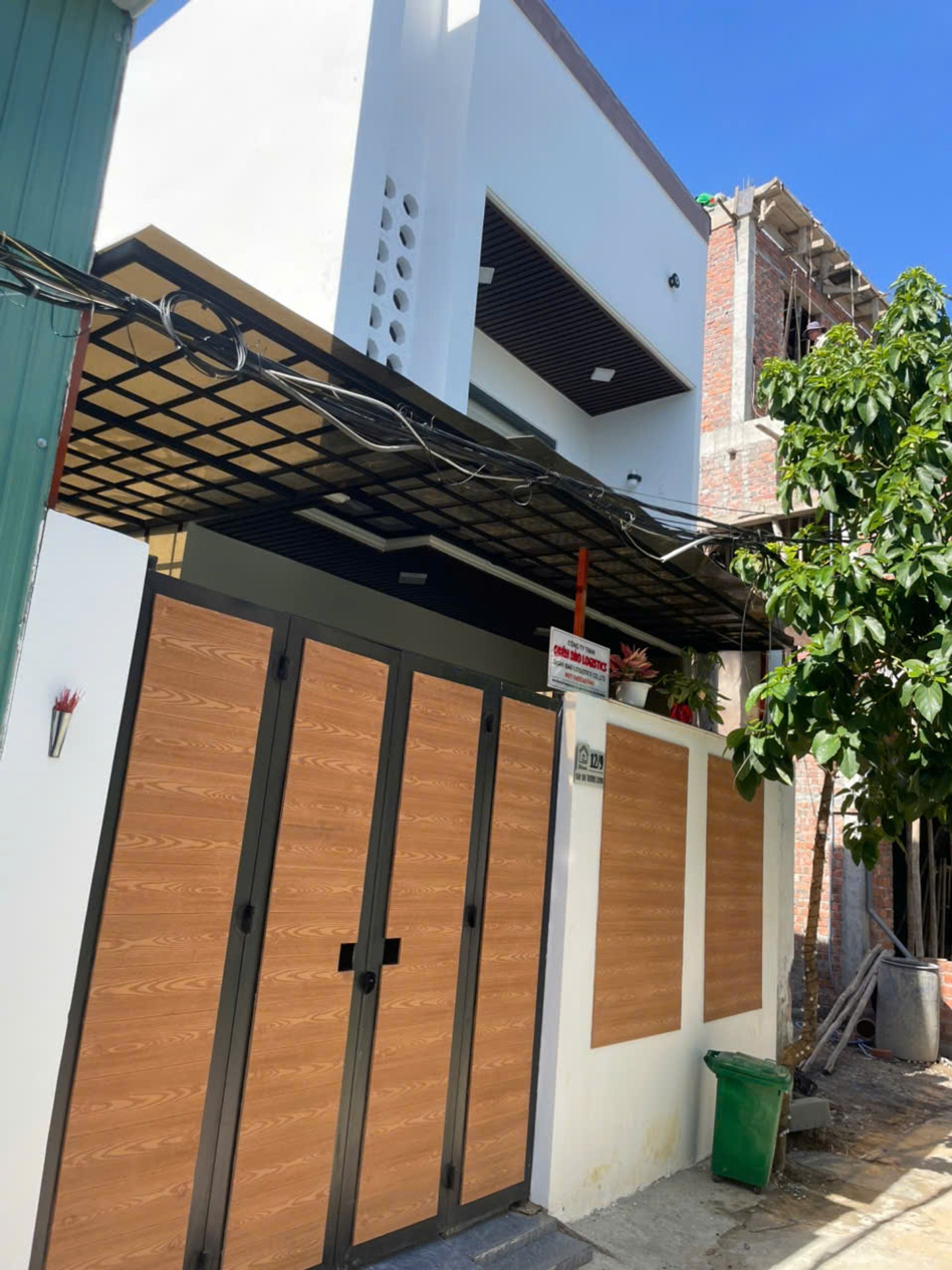 Cơ Hội Vàng Sở Hữu Nhà 2 Tầng Sát Trường Chinh - Giá Hấp Dẫn