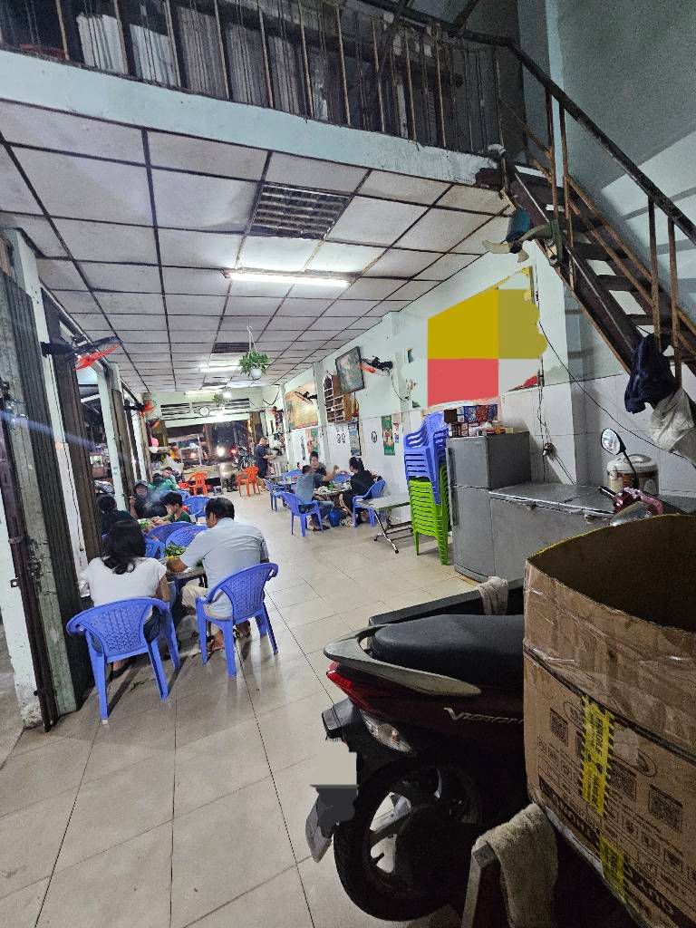 Bán nhà mặt phố 80m2 kinh doanh tốt tại Quận Tân Bình