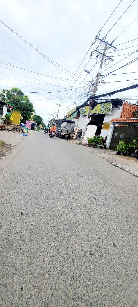 Siêu phẩm nhà mặt phố giá hời ngay Bình Tân