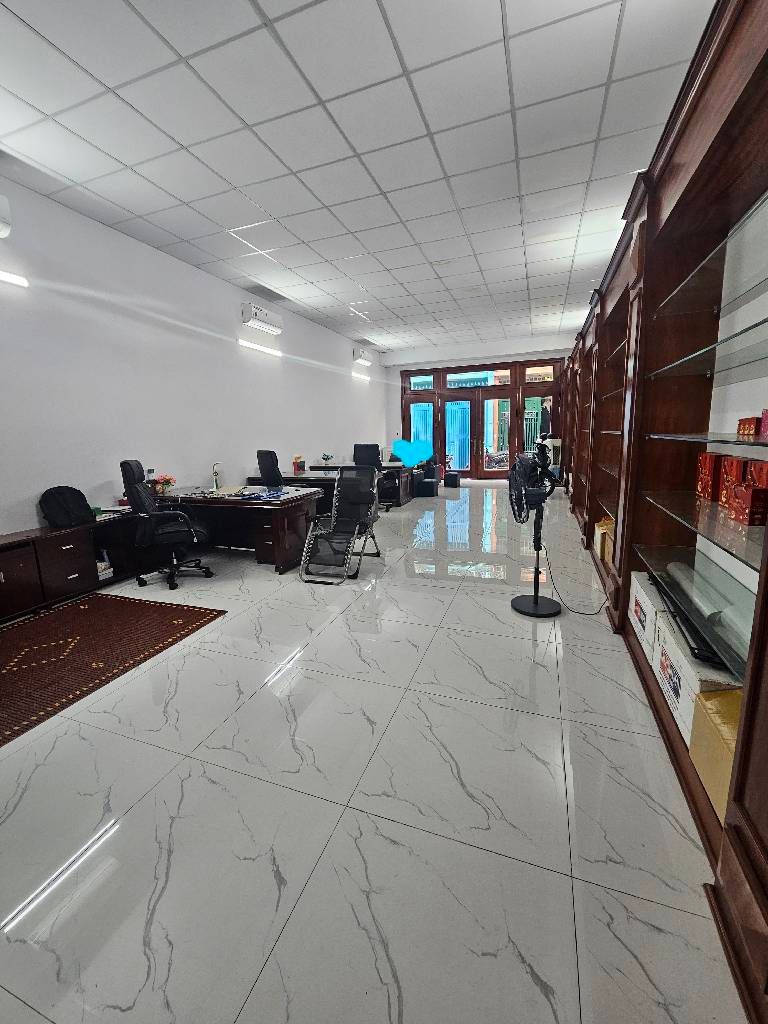 Nhà 1 tầng 114m2 giá 9 tỷ khu Tân Bình tiện ở và cho thuê