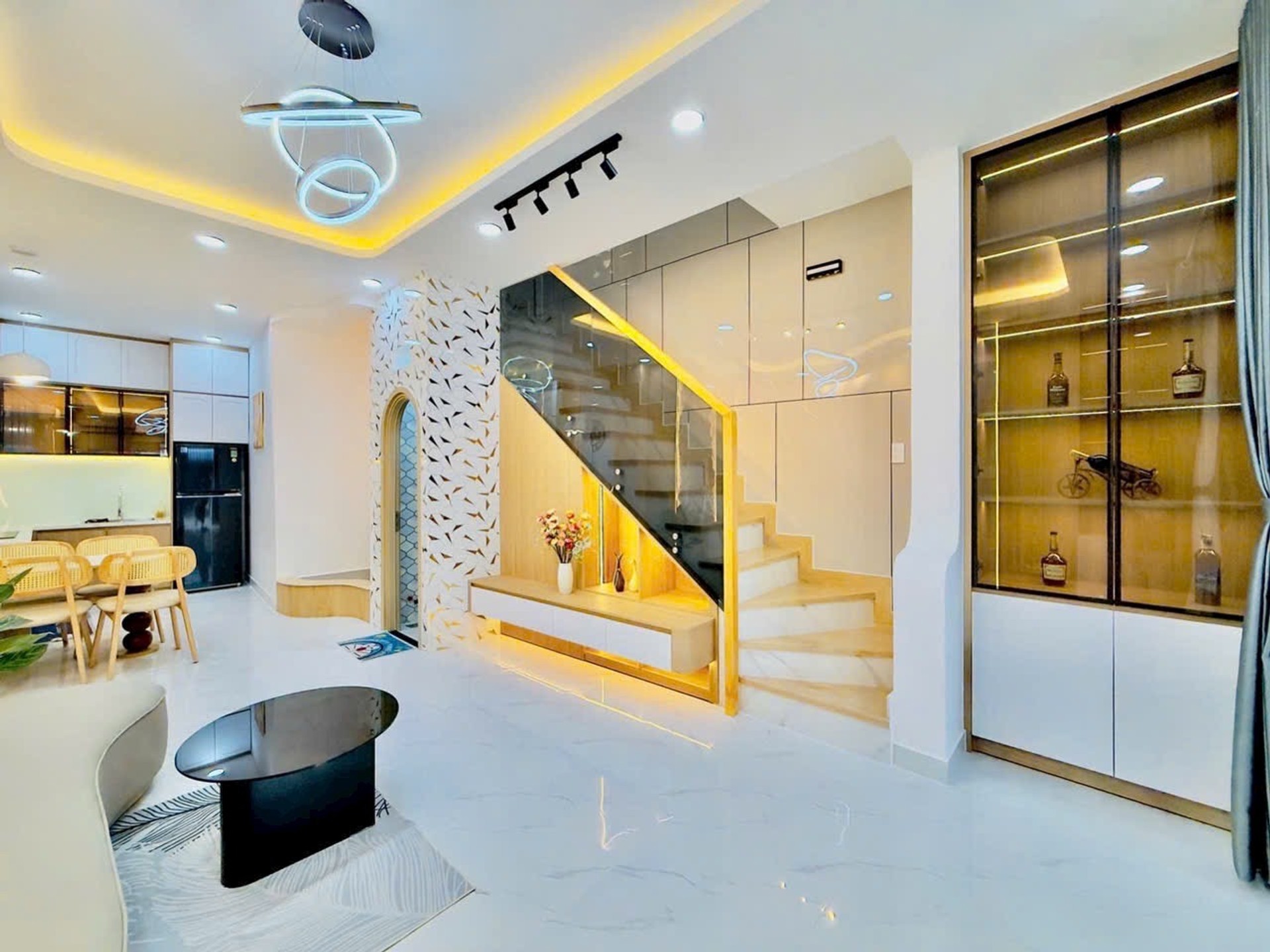 Bán nhà mặt phố Nguyễn Du 2 tầng 27m2 giá 7,65 tỷ