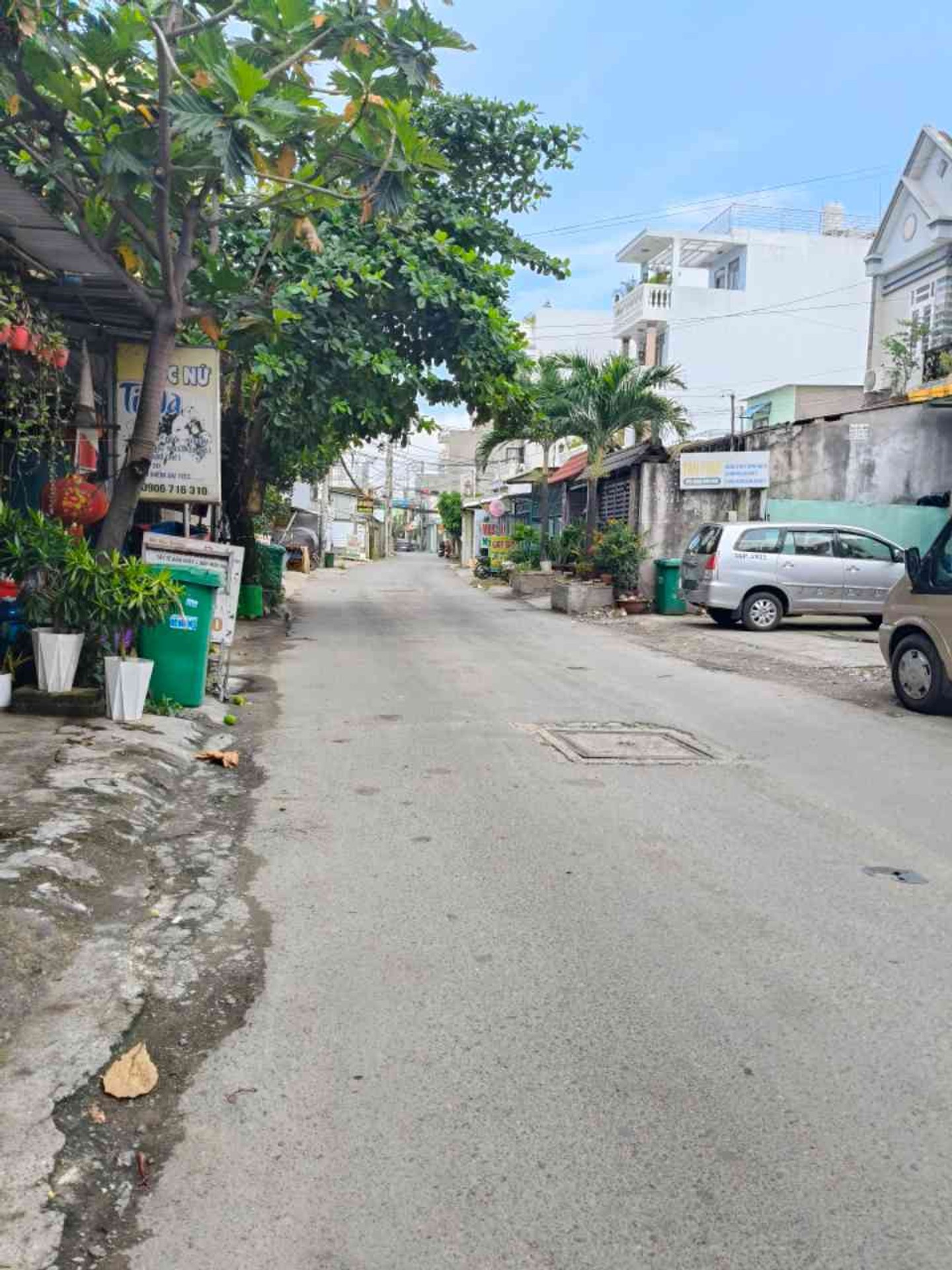 Bán nhà mặt phố 4 tầng, 4PN tại phường Thới An Quận 12