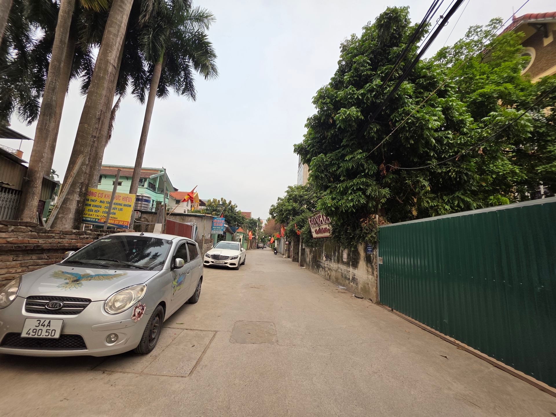 Nhà 2 tầng mặt tiền rộng, vị trí vàng cho kinh doanh sầm uất tại An Dương Vương