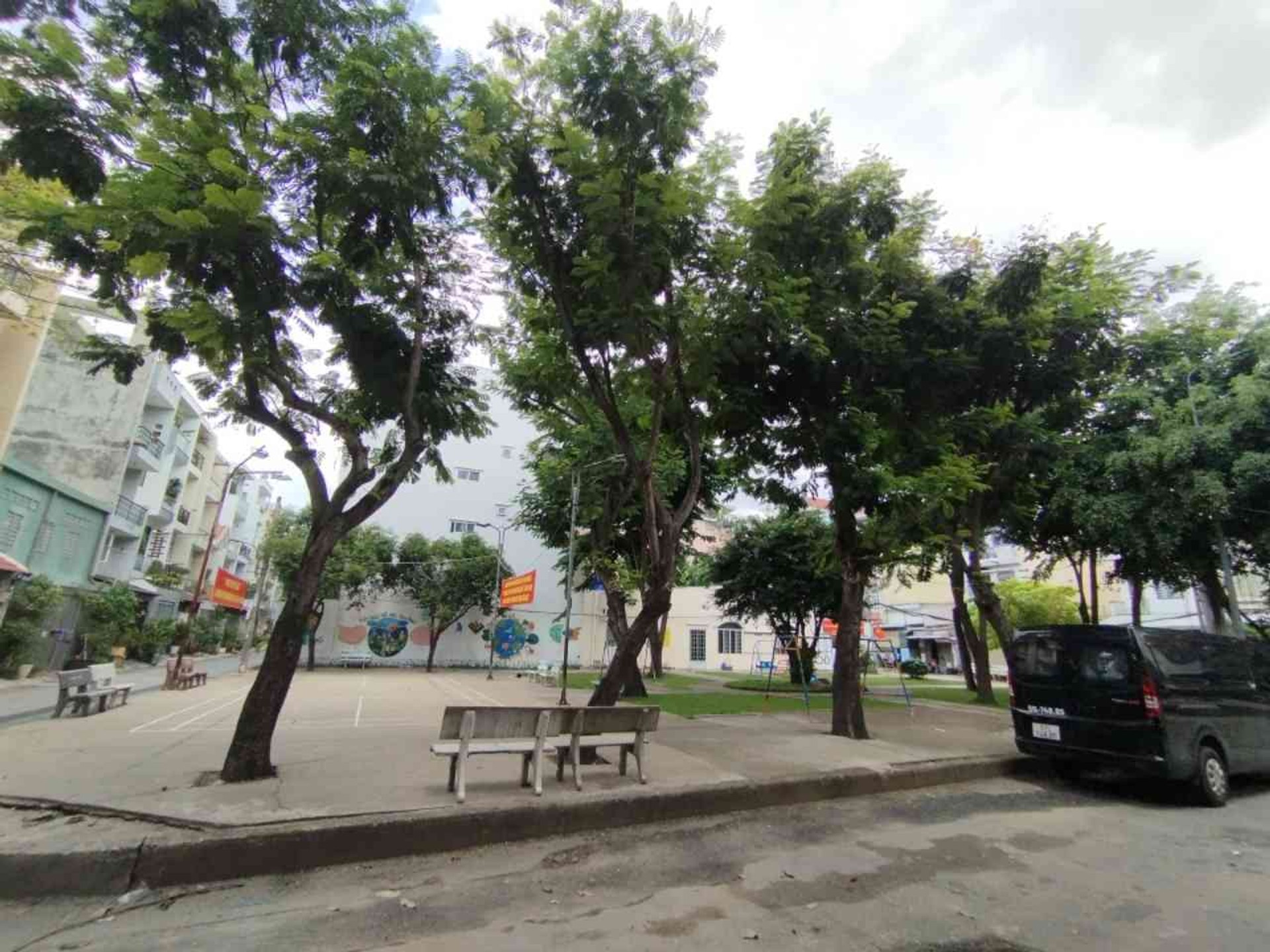 Bán nhà riêng 3 tầng khu dân trí cao, hẻm xe tải 6m đuờng số 28, phường An Nhơn, Gò Vấp