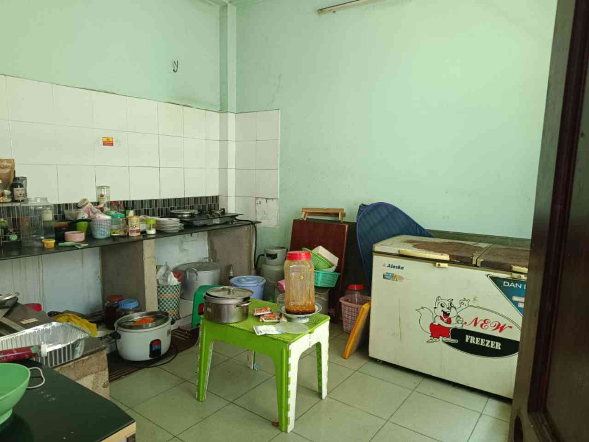 MẶT TIỀN LÔ GÓC, DÒNG TIỀN 30 TRIỆU/THÁNG, 6 PN, KINH DOANH SẦM UẤT - 4Tầng-Ngang 5m - Tự Lập