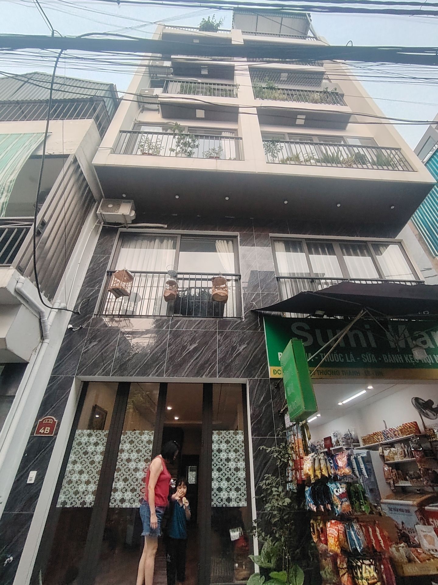 Nhà 6 tầng thiết kế hiện đại, thang máy, vị trí đắc địa Thượng Thanh, giá sốc 9.9 tỷ!