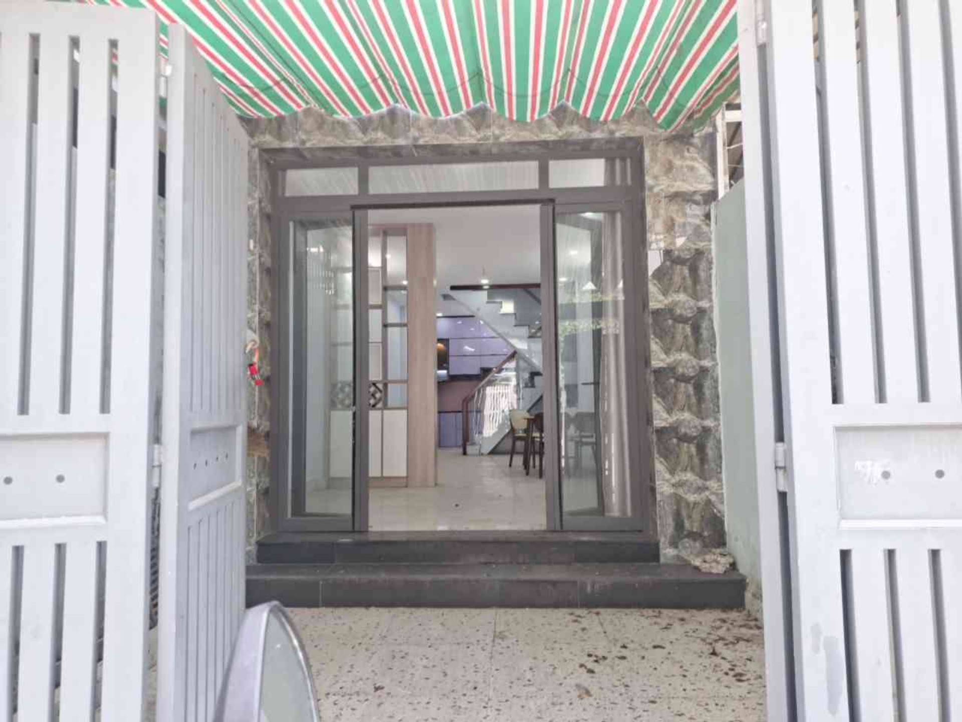 Bán nhà 4 tầng 4PN gần The Peak Garden Quận 7 giá 5,35 tỷ