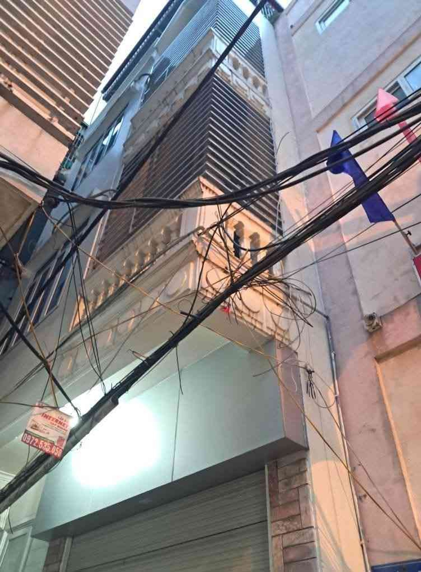 Bán nhà riêng 4 tầng tại Bạch Mai, mặt tiền 4.6m, phù hợp ở và kinh doanh