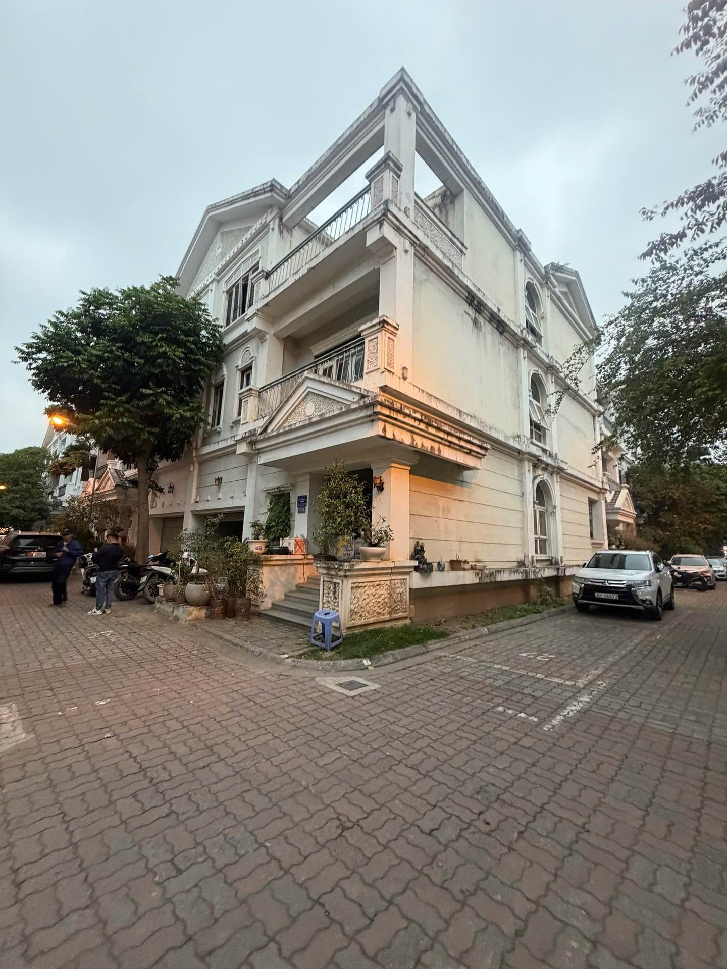 Biệt thự huyndai Tô hiệu Lô góc 190m 3 mặt thoáng,đẳng cấp sống kinh doanh