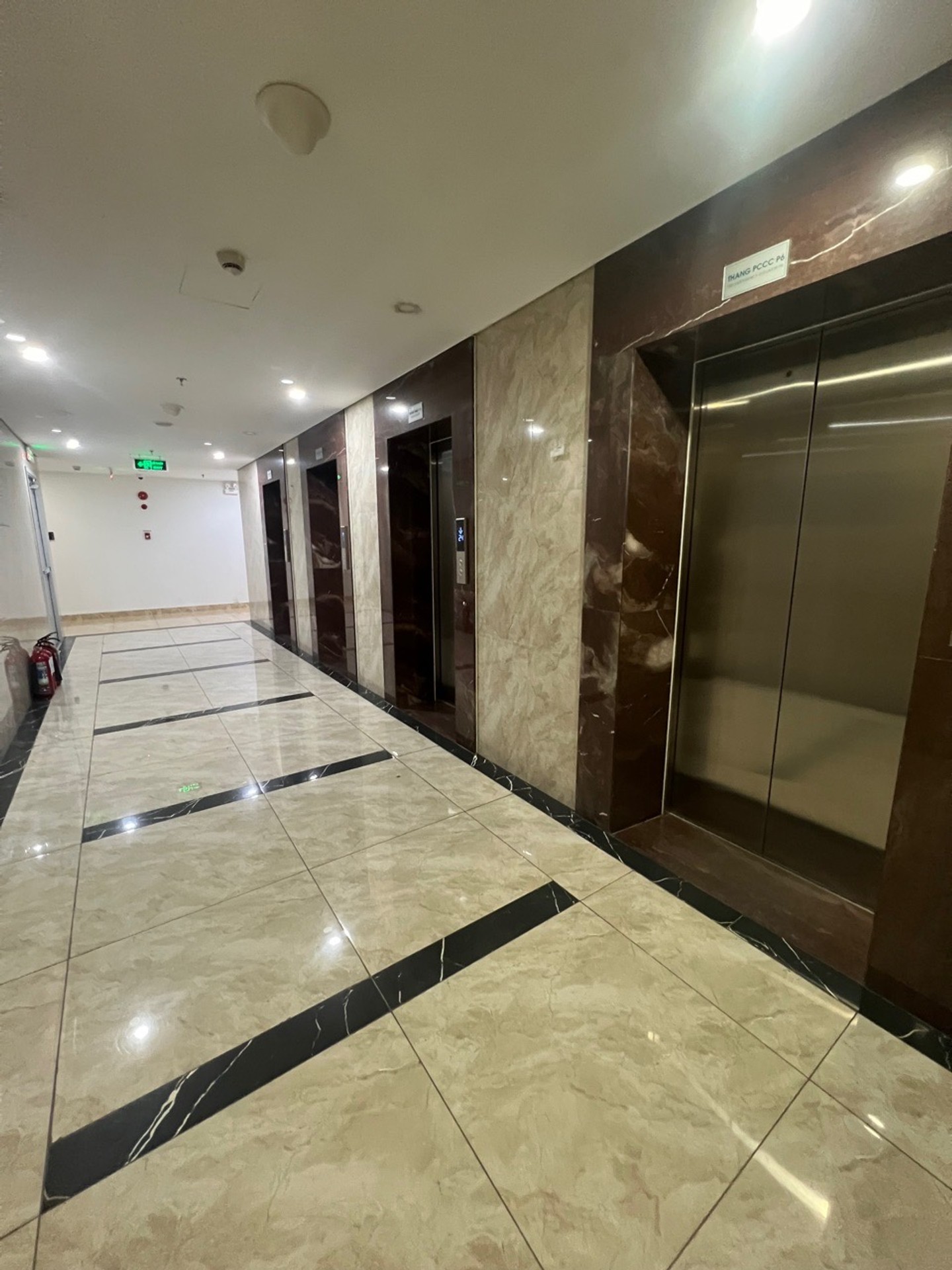 Căn góc 3 phòng ngủ view hồ Đền Lừ siêu chất
